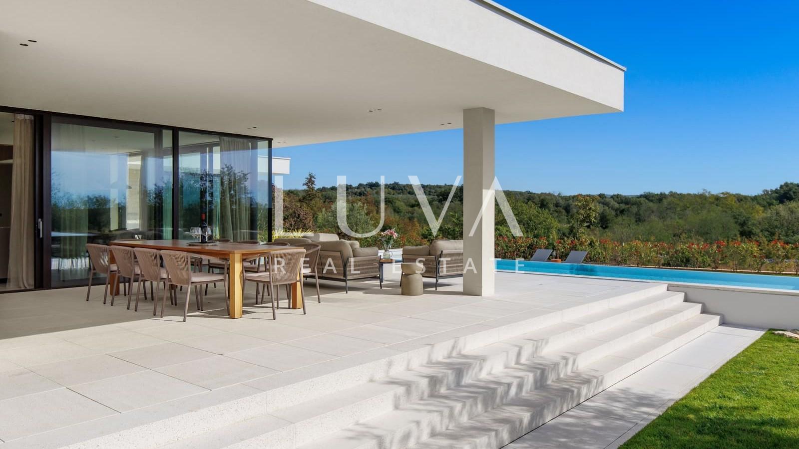 Sveti Lovreč, Istrien, Luxusvilla mit Pool zu verkaufen