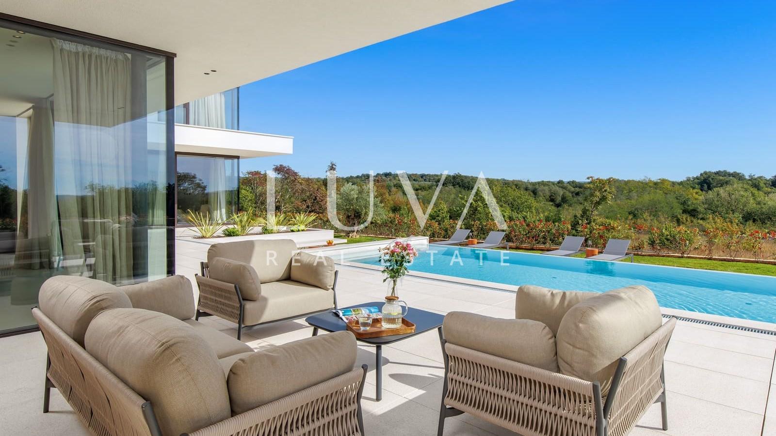 Sveti Lovreč, Istrien, Luxusvilla mit Pool zu verkaufen