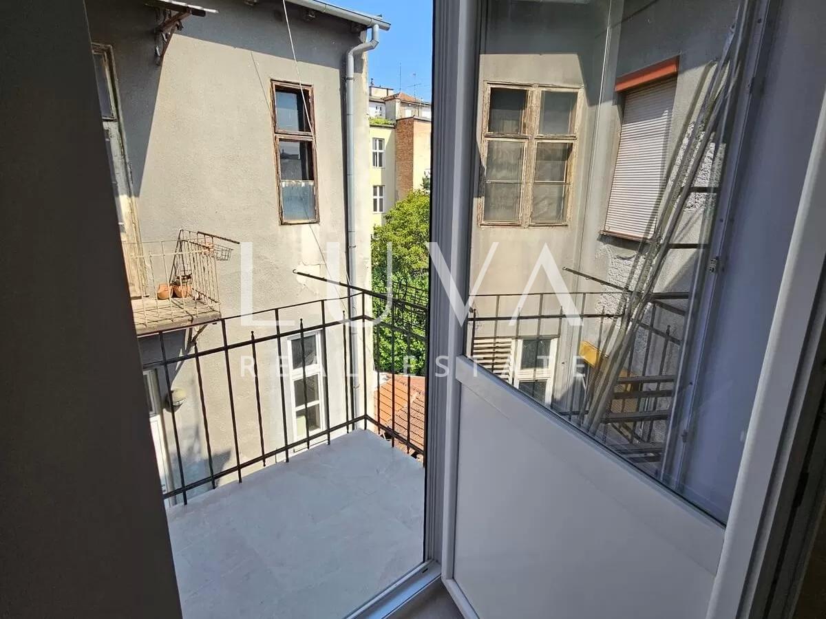 Zentrum, Svačić-Platz, Wohnung 101m² zur gewerblichen oder privaten Vermietung
