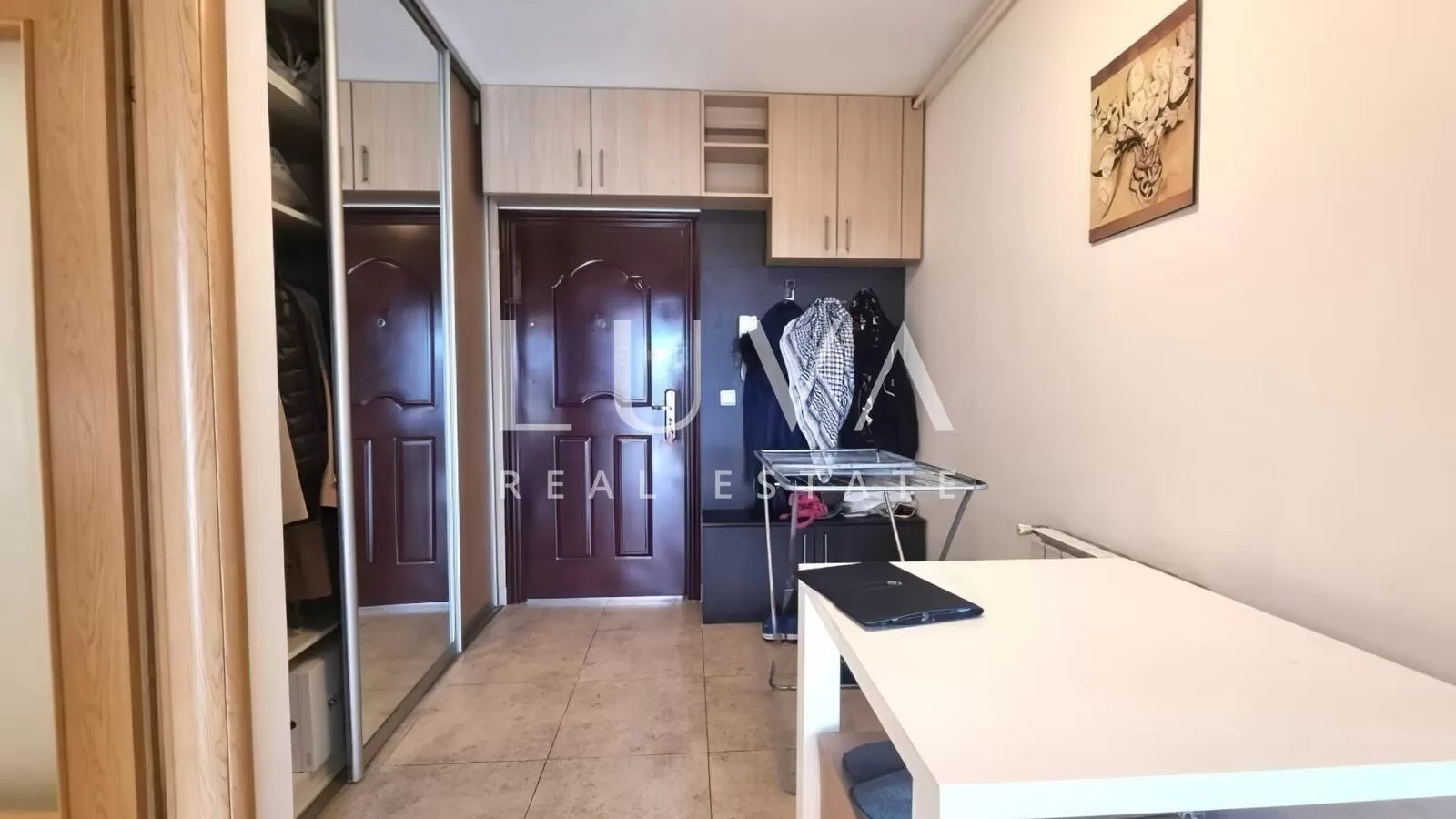 Moderne 3-Zimmer-Wohnung, 71,13m2, Rudeš, zu verkaufen + Garage