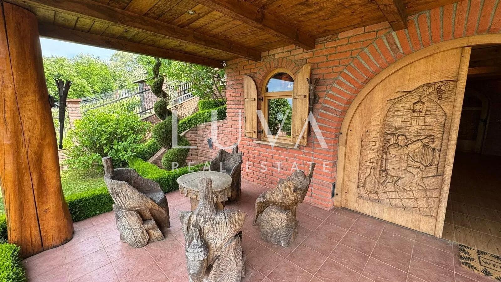 Varaždinske Toplice, Martinkovec, einzigartiges Holzhaus