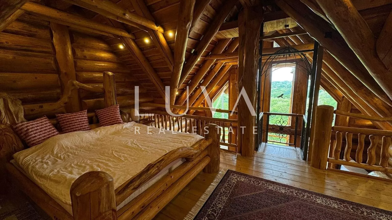 Varaždinske Toplice, Martinkovec, einzigartiges Holzhaus