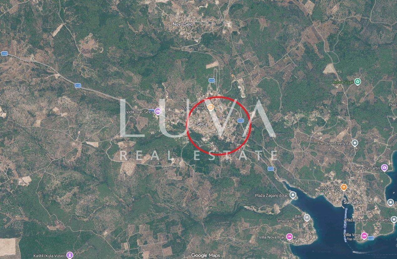 Brač, Selca, Attractive Building Plot of 1381 m² for Sale