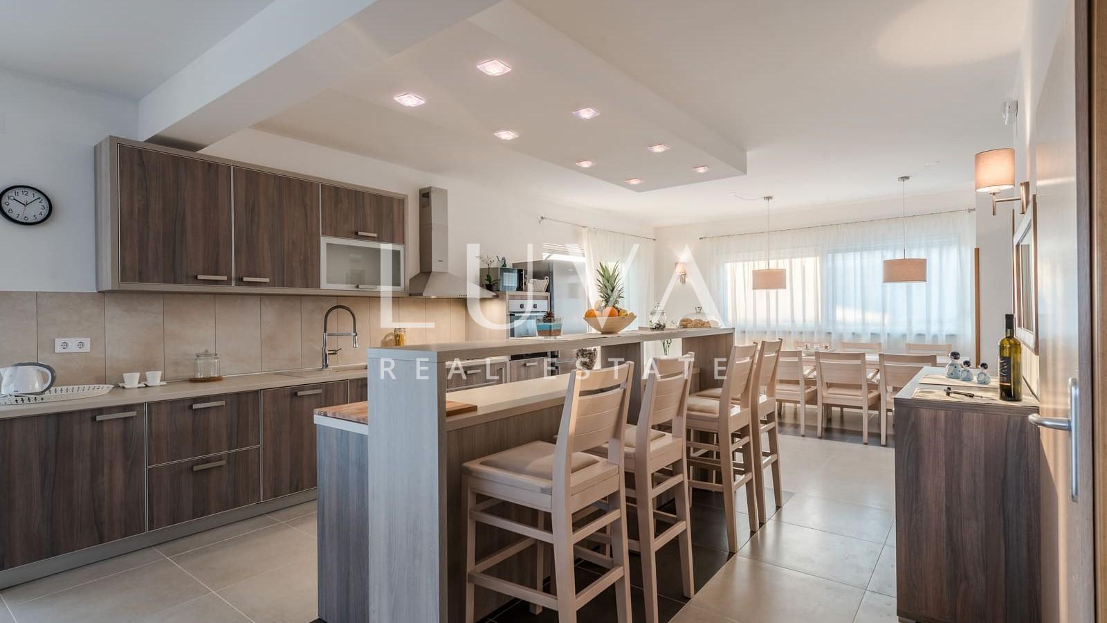 Debeljak, Zadar, resort, 8 kuća s bazenom na prodaju, investicija