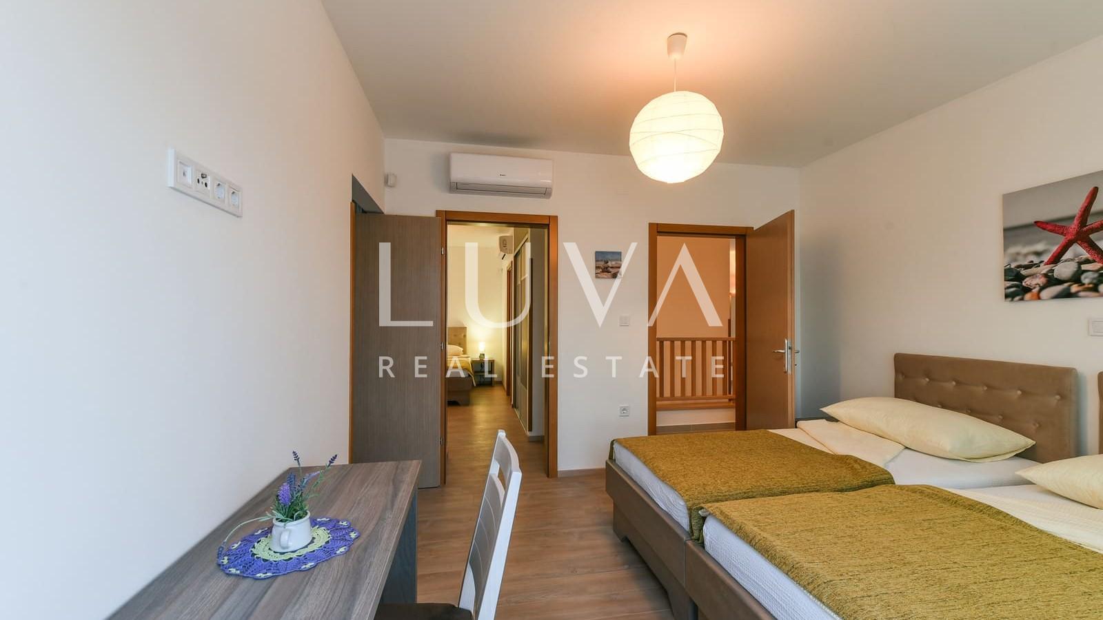 Debeljak, Zadar, resort, 8 kuća s bazenom na prodaju, investicija