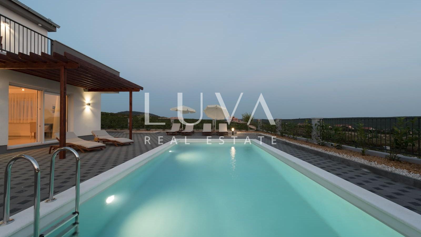 Debeljak, Zadar, resort, 8 kuća s bazenom na prodaju, investicija