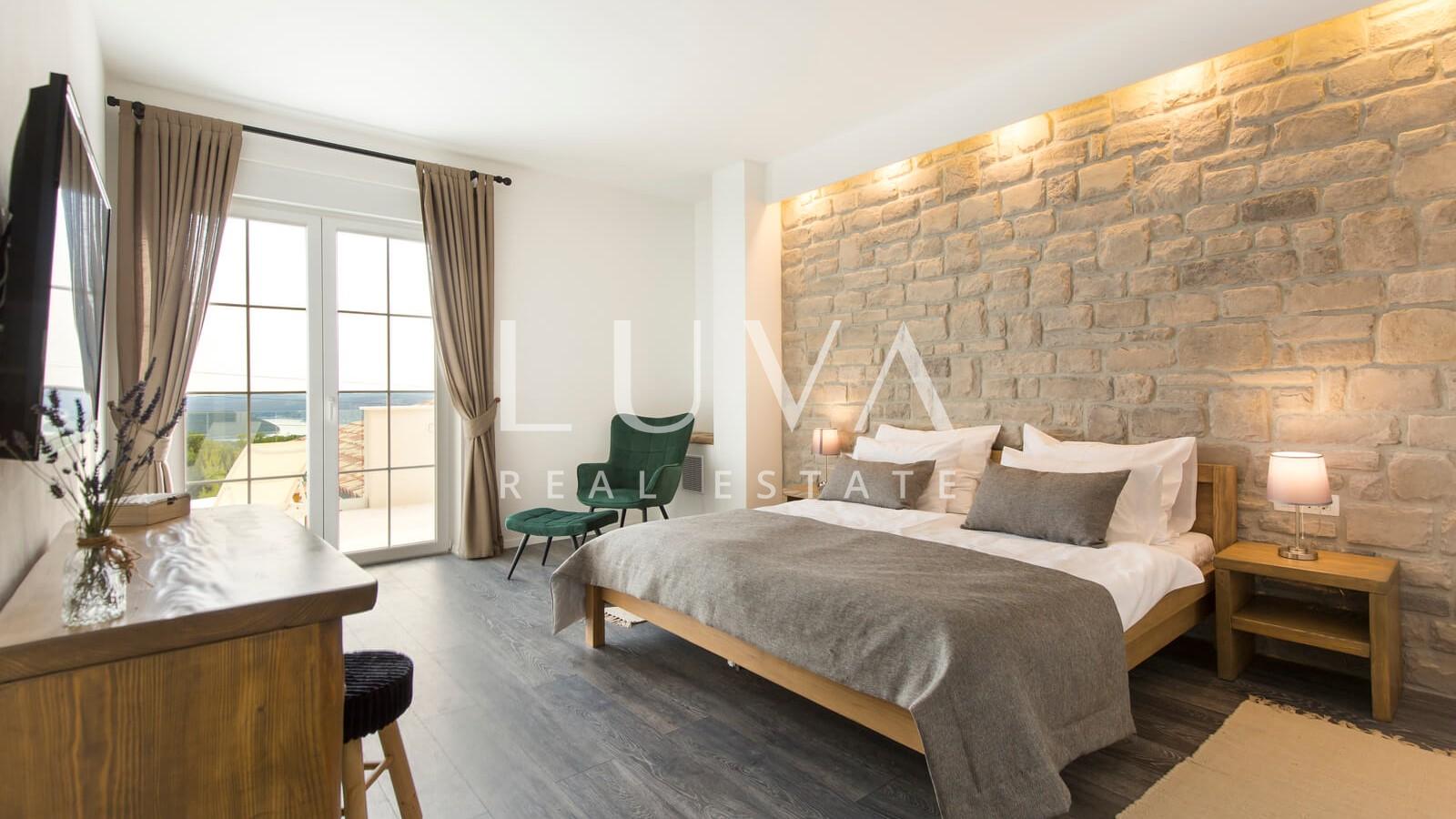 Istria, Labin, luxury villa with sea view, 240 m², for sale