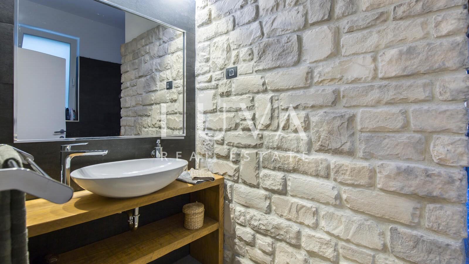 Istria, Labin, luxury villa with sea view, 240 m², for sale