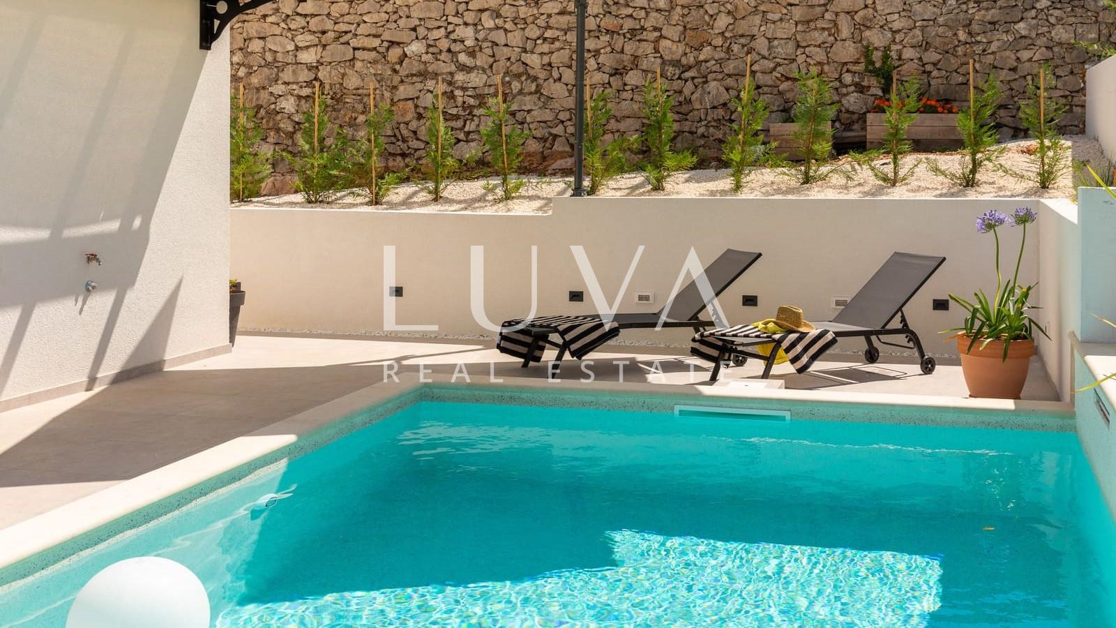 Rogoznica, Ražanj, luxury 433 m² villa with swimming pool near the sea