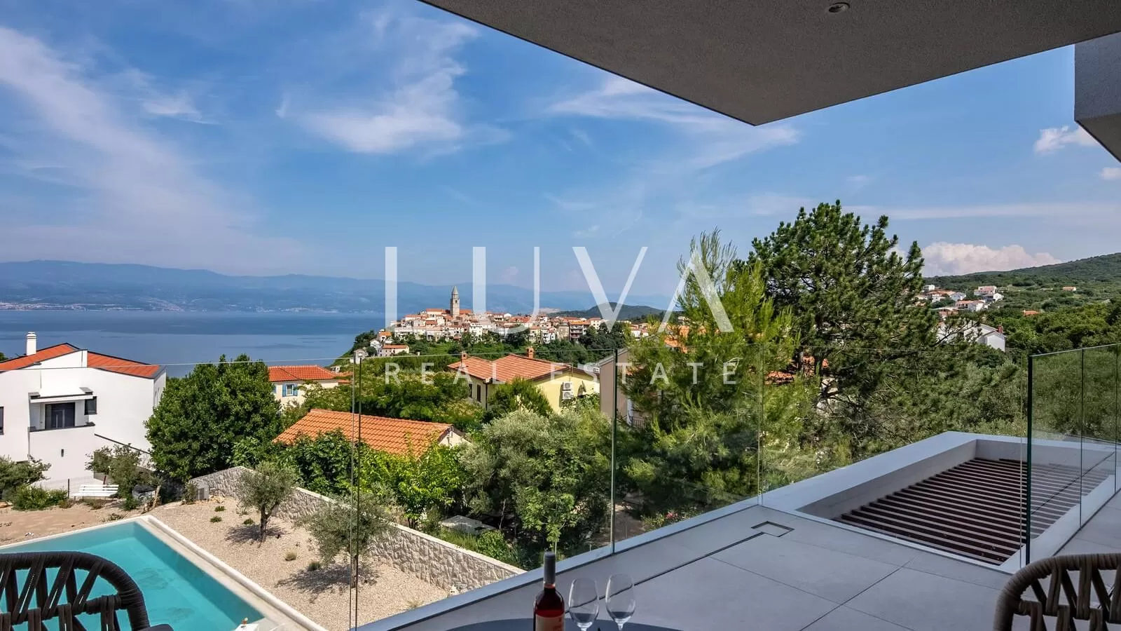 Vrbnik, Krk, vila blizu mora za dugoročni najam