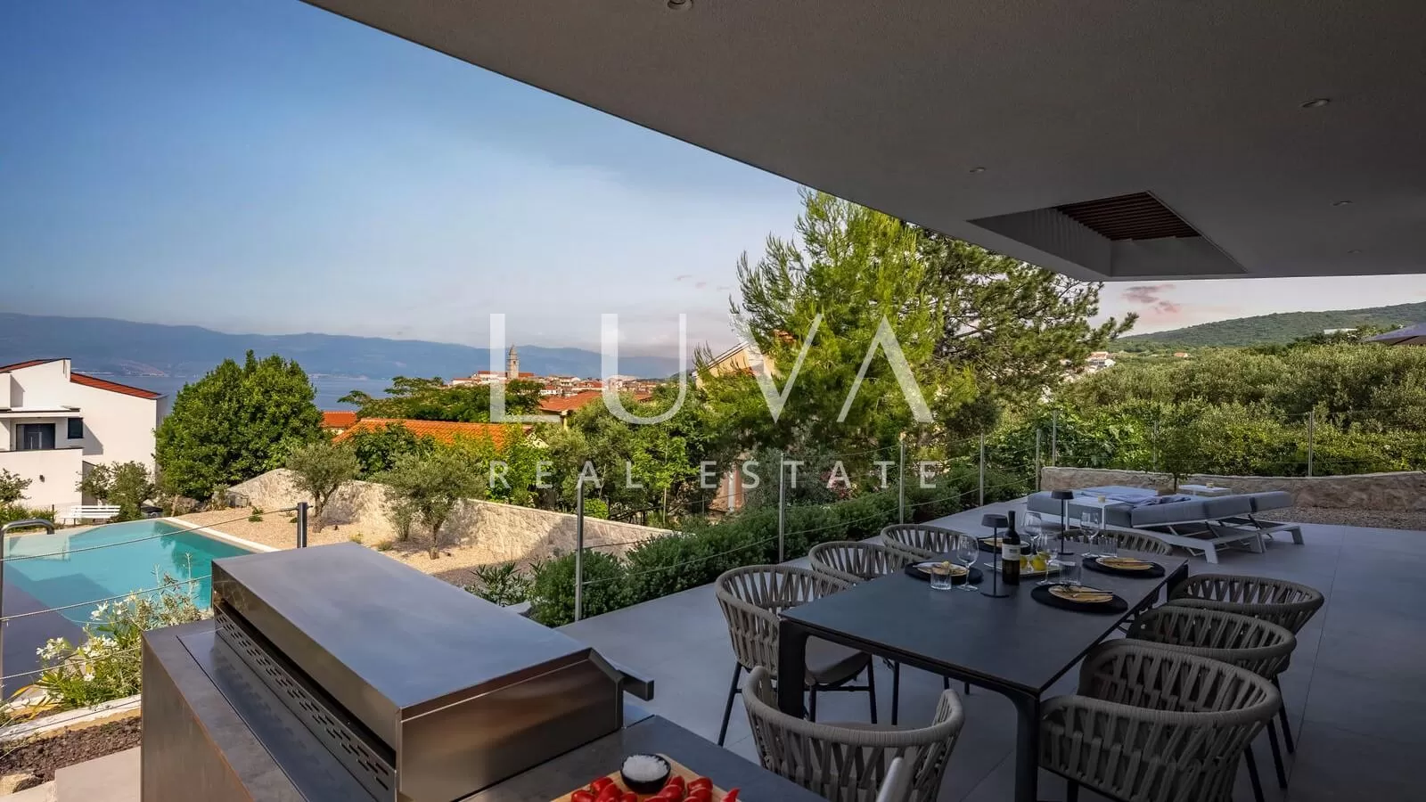 Vrbnik, Krk, vila blizu mora za dugoročni najam