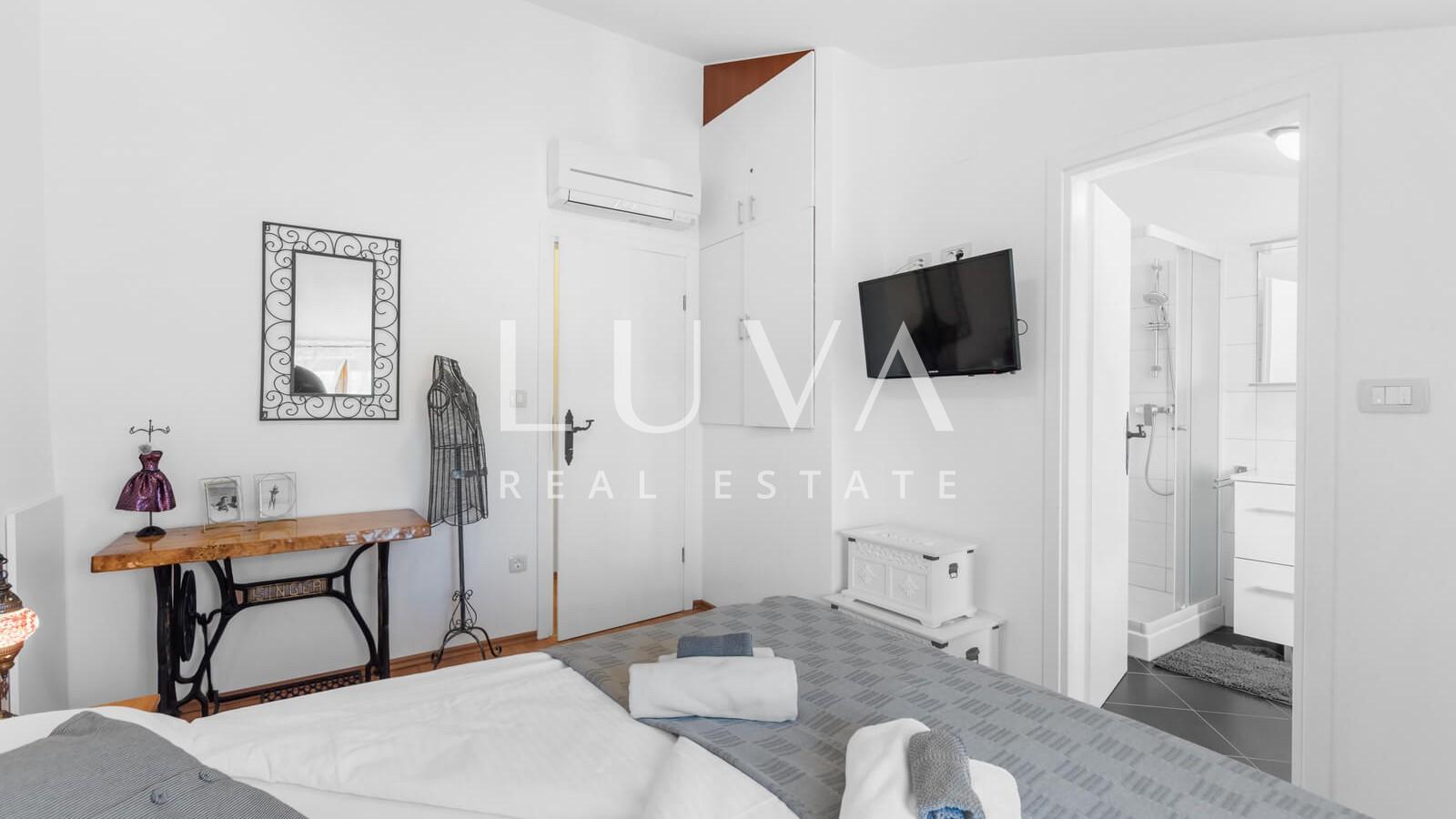 Istrien, Pićan, Villa mit Pool und Tennisplatz zum Verkauf