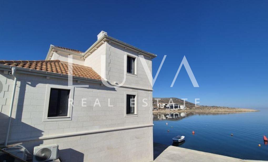Zadar, Vinjerac, three-storey stone house by the sea for sale