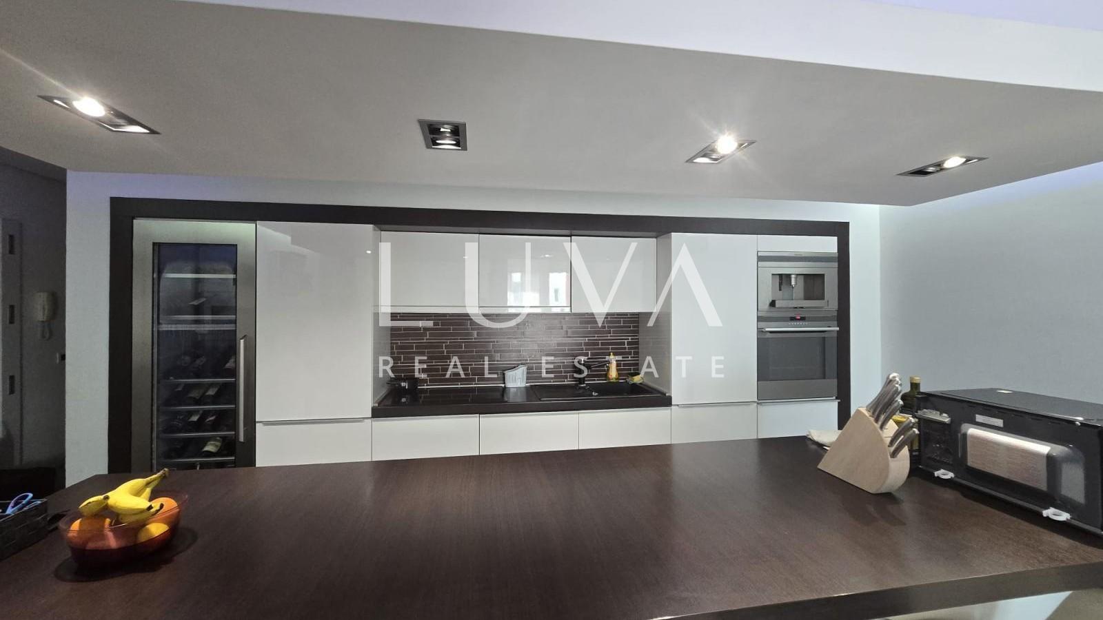 Zagreb, Vrbani, luxury three-room apartment, 92m2, for sale