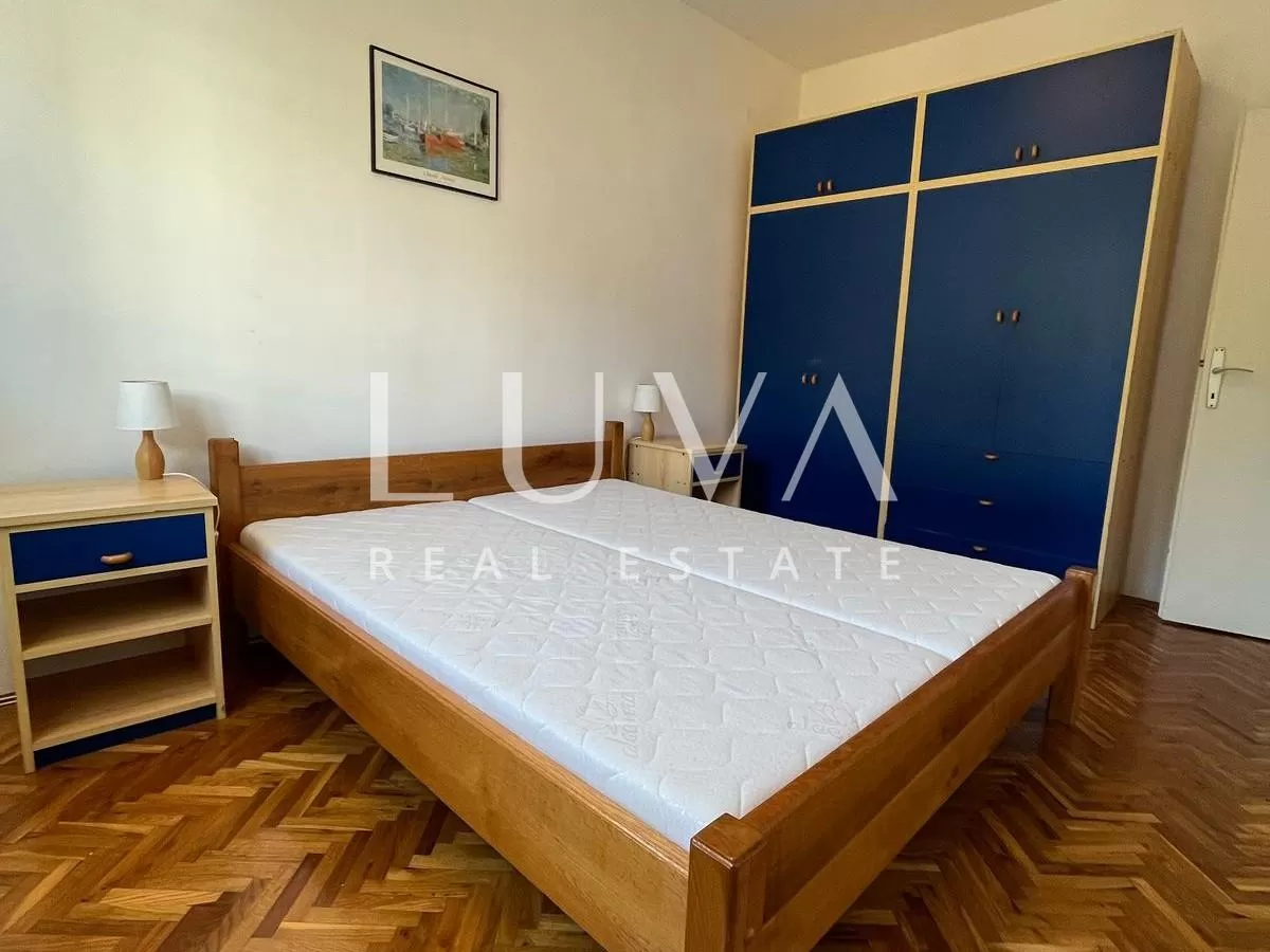Čiovo, apartment house 540m2 with sea view for sale