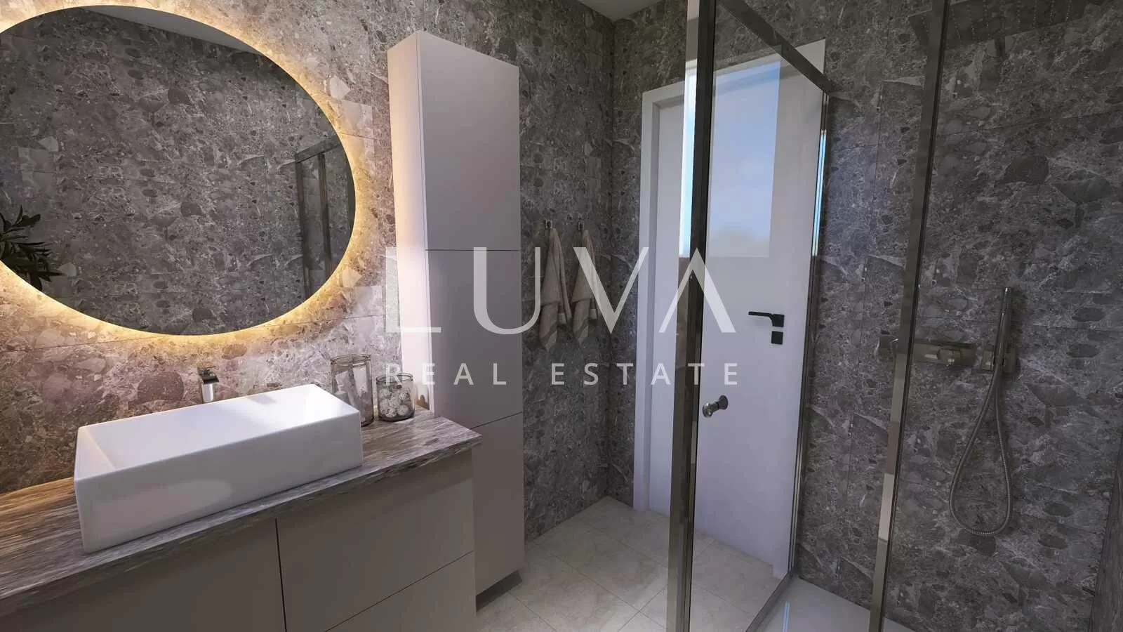 Pag, Mandre, 3-bedroom apartment, 110 m2 for sale