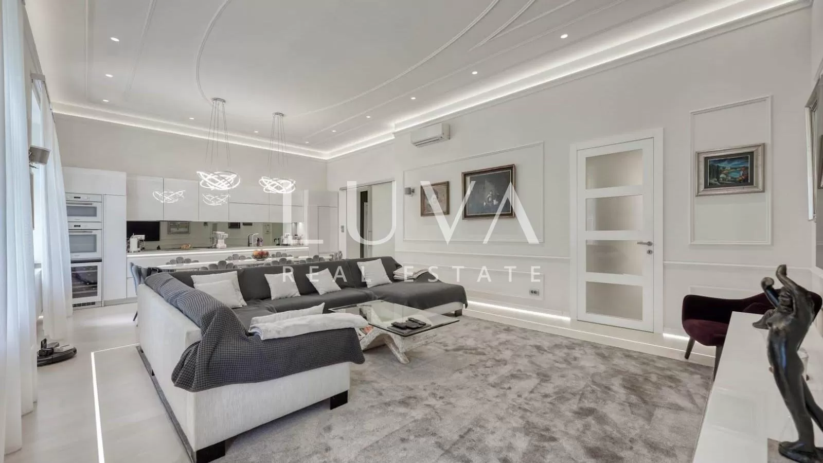 Zagreb City Centre – Exclusive 232m2 Apartment for Sale
