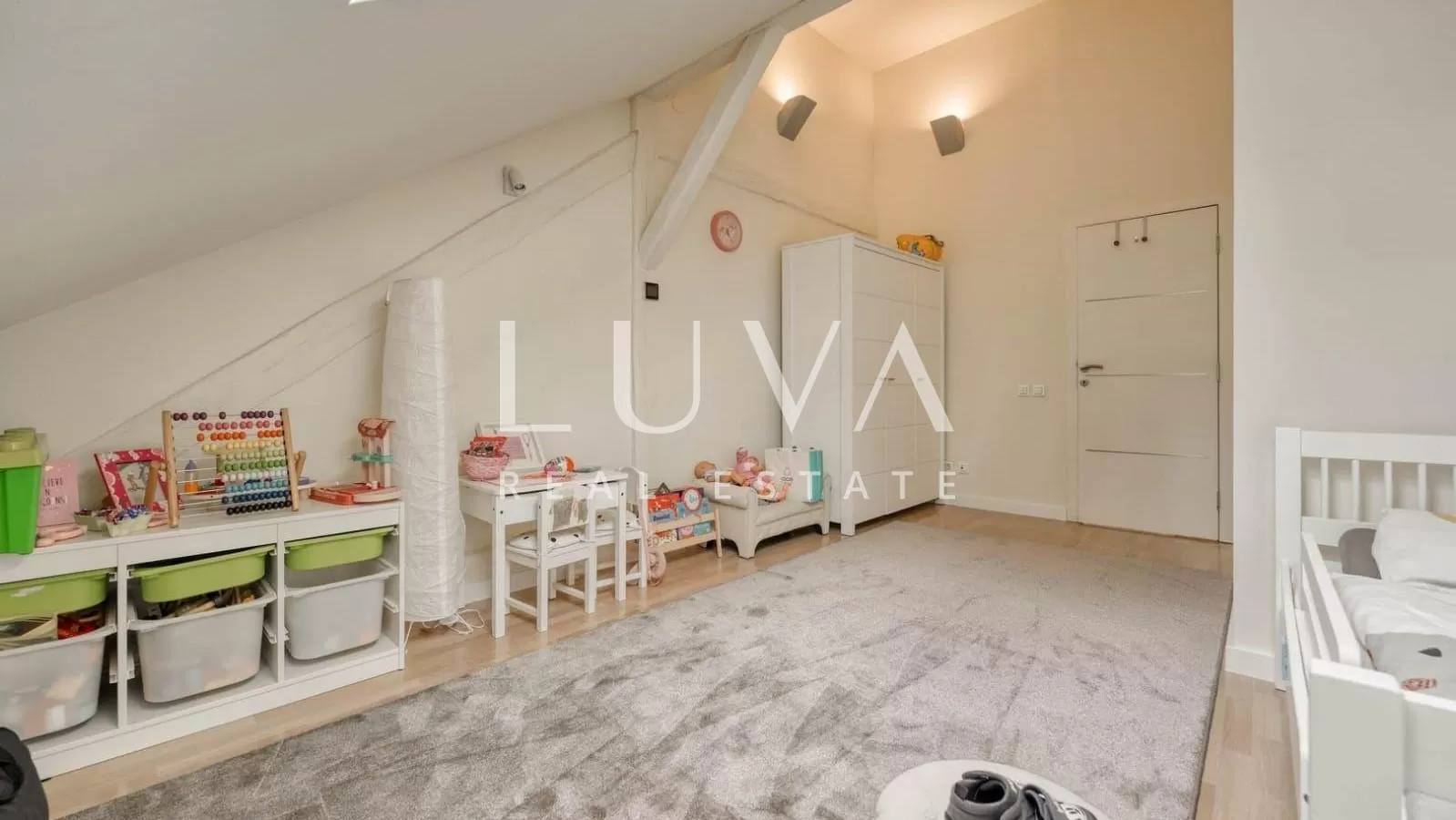 Zagreb City Centre – Exclusive 232m2 Apartment for Sale