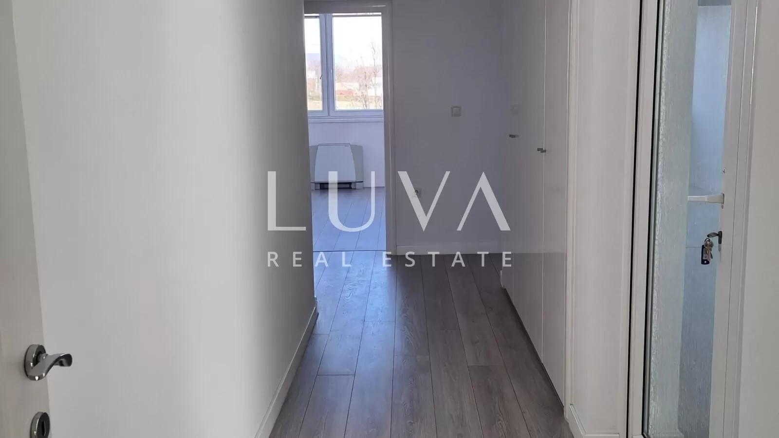 Luxury 5BR Apt with Pool for Rent – Zagreb, Remete