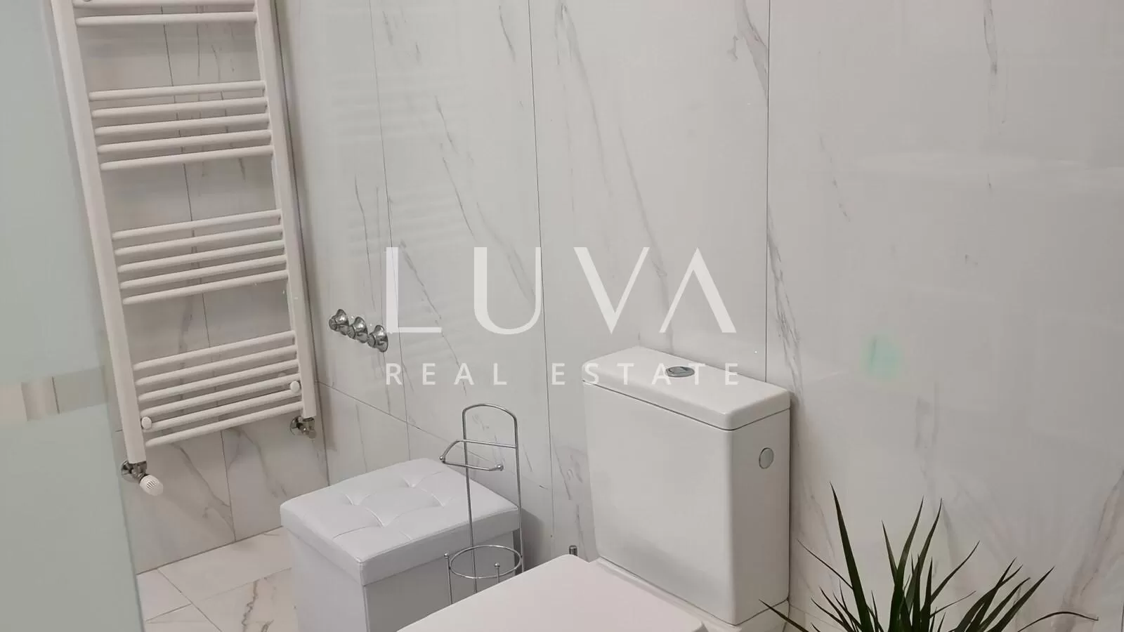 Luxury 5BR Apt with Pool for Rent – Zagreb, Remete