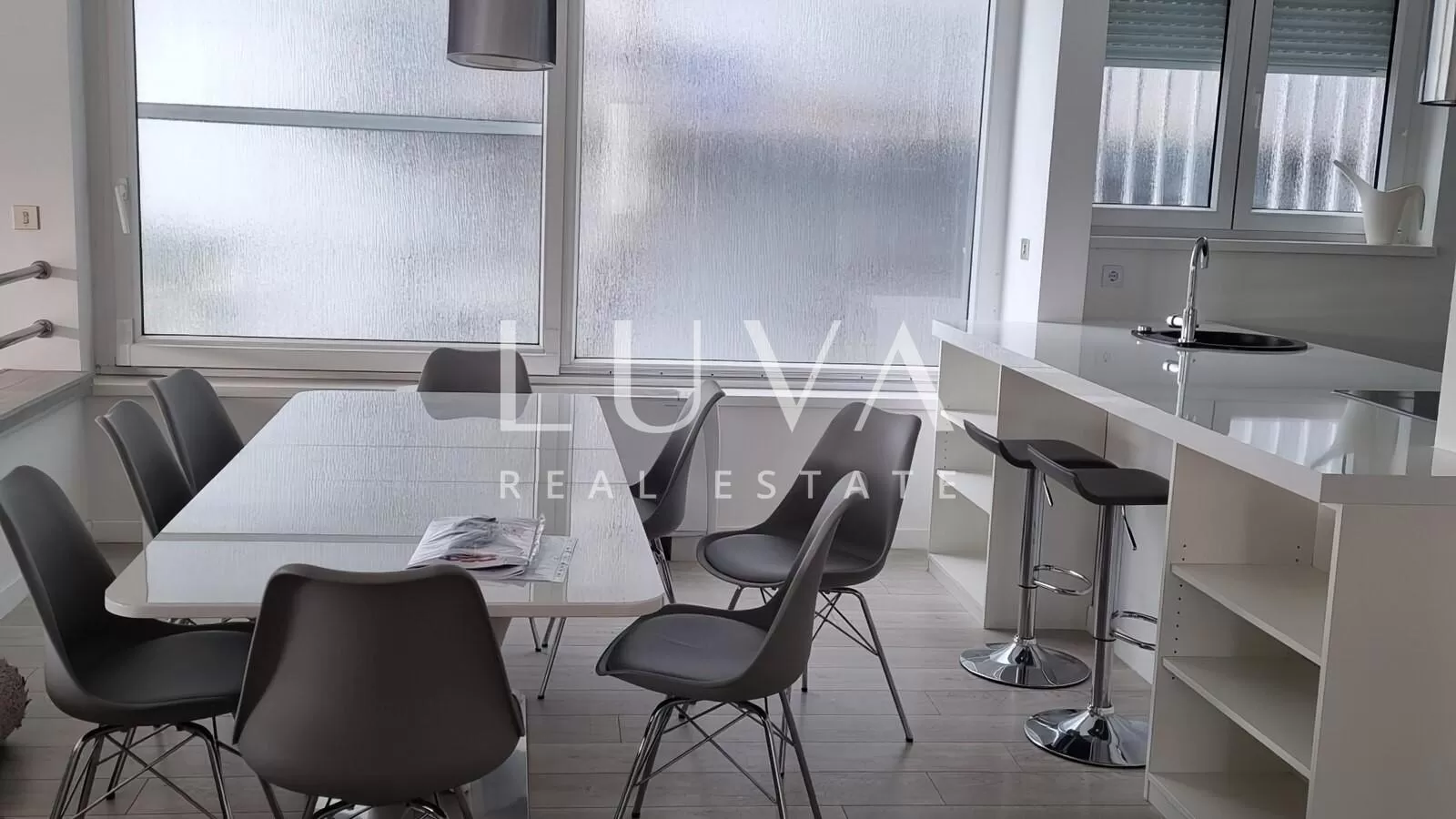 Luxury 5BR Apt with Pool for Rent – Zagreb, Remete