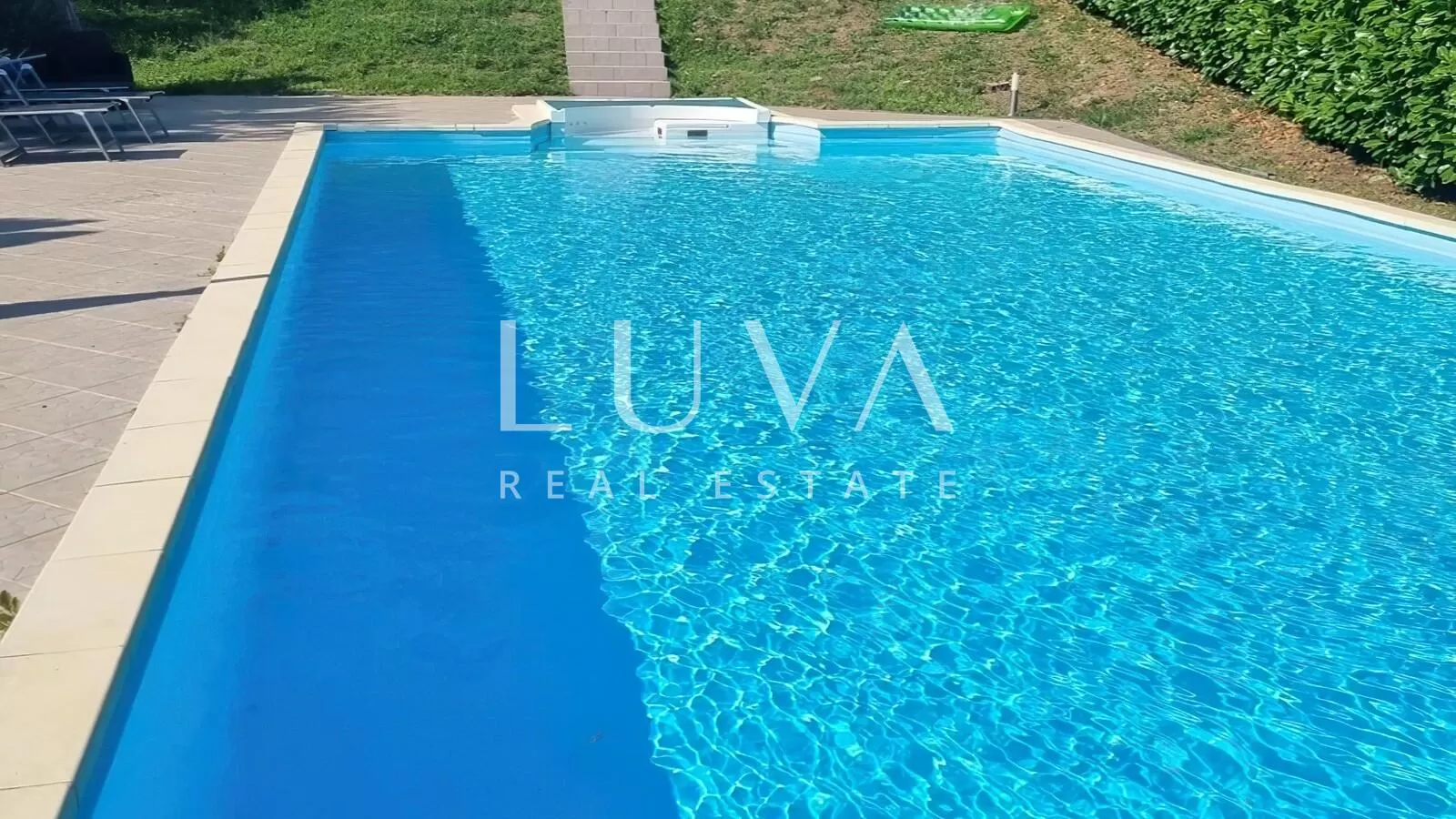 Luxury 5BR Apt with Pool for Rent – Zagreb, Remete