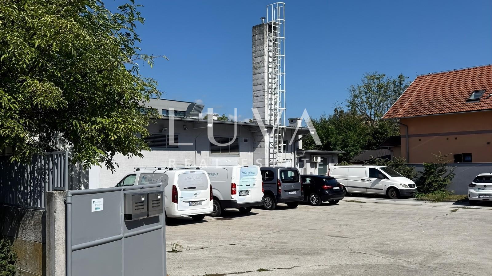 Zagreb, Jankomir, hala/skladišni prostor 185m2 za najam