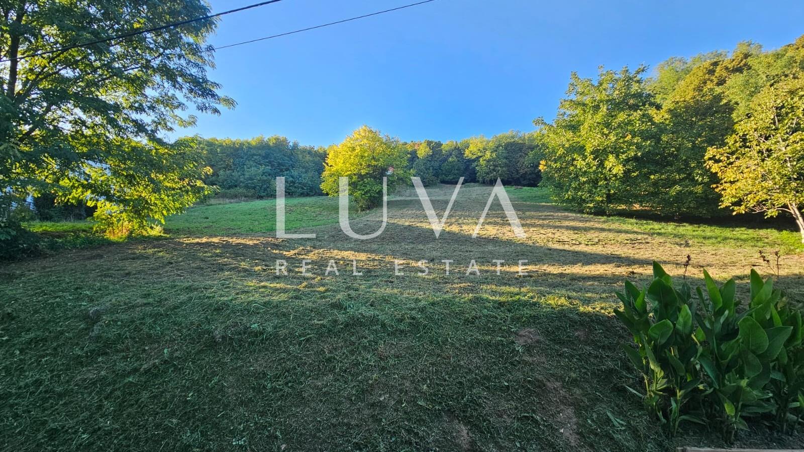 Zagreb, Gornji Stenjevec, građevinsko zemljište 1351m2, prodaja