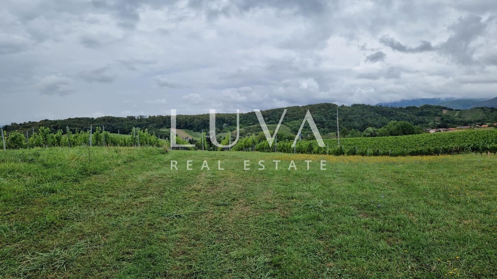 Jastrebarsko, 3000m2 building land for sale