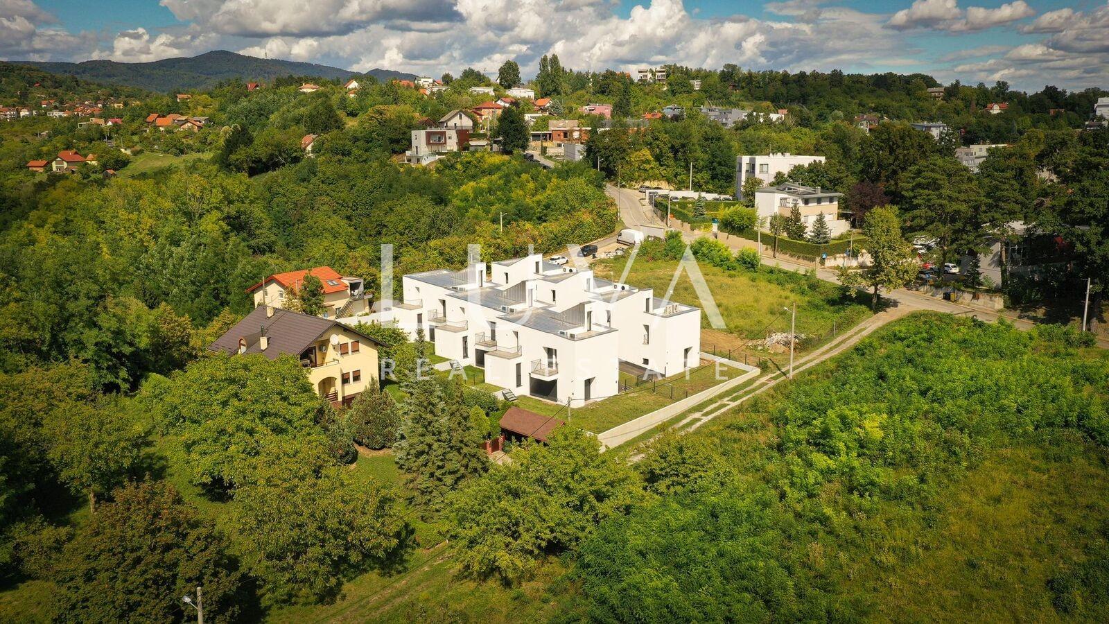 Zagreb, Perjavica – Building Plot with Project, For Sale