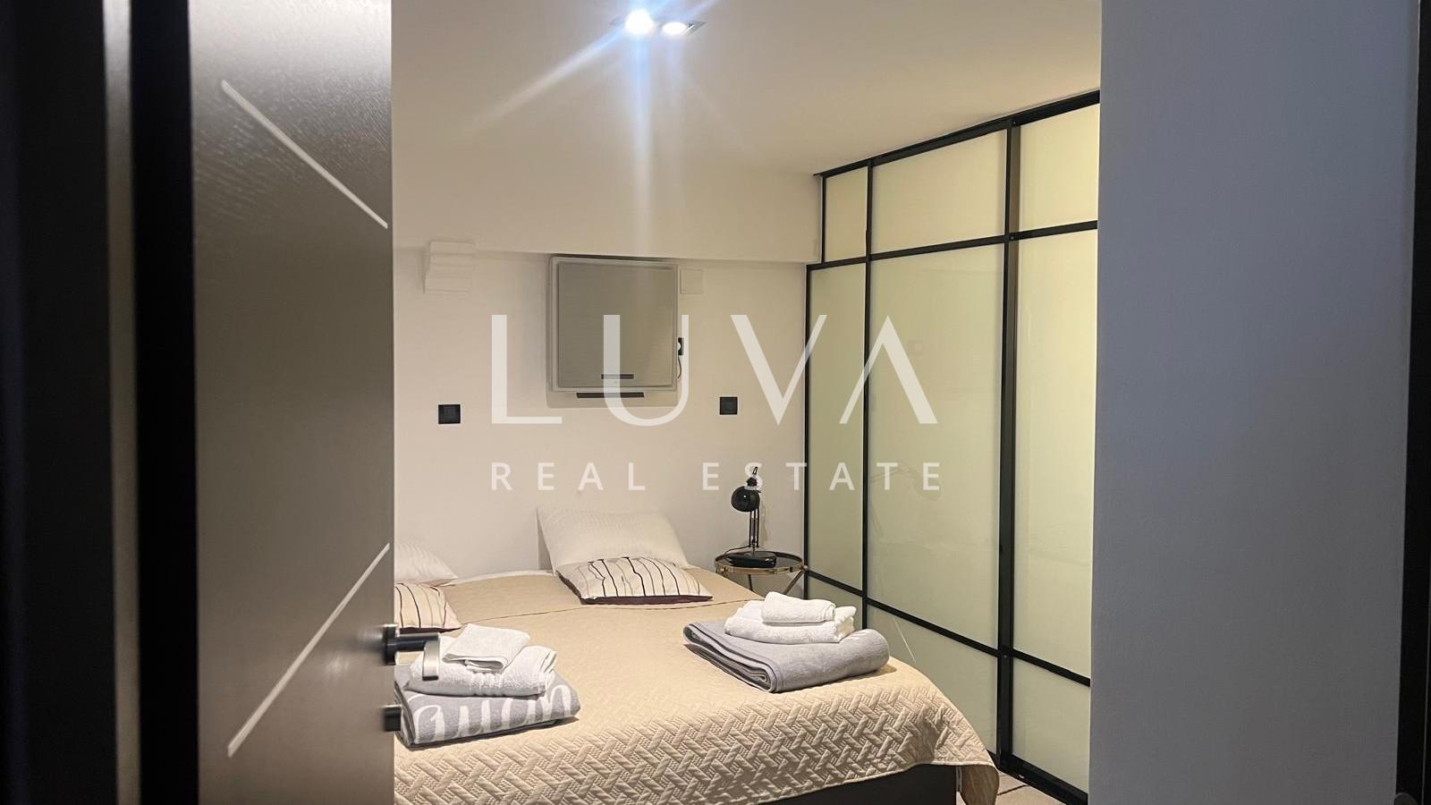 Šibenik, exklusive Wohnung 90 m2 mit Galerie im Zentrum