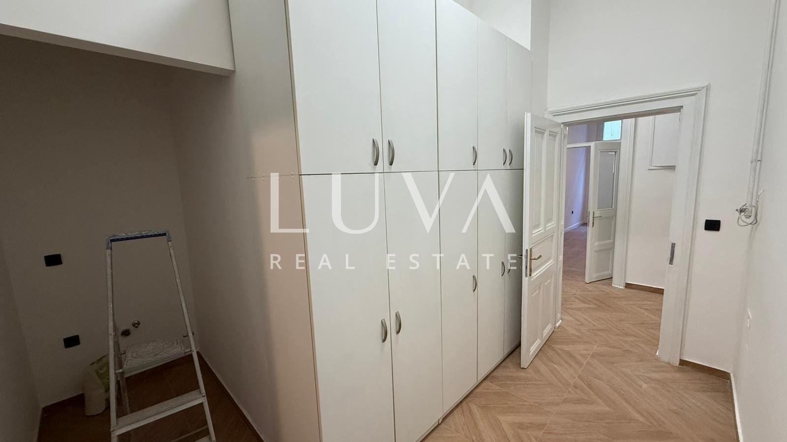 Zagreb, Zentrum, 253 m² Wohnung, Investition zur Vermietung