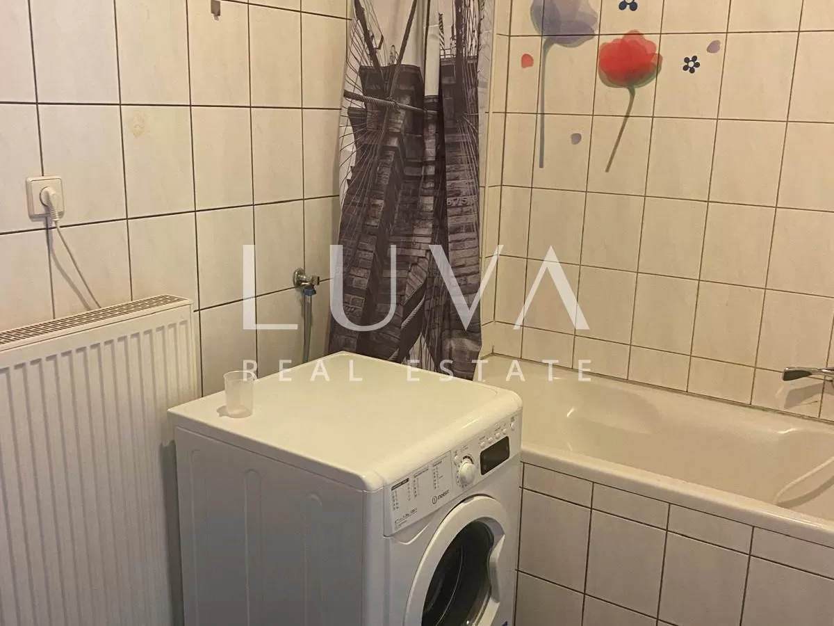 Sigečica, velika kuća na 4 kata na prodaju, investicija