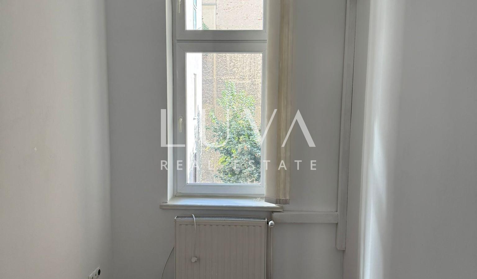 Poslovni prostor za najam, 4 sobe, 82 m2, Donji grad