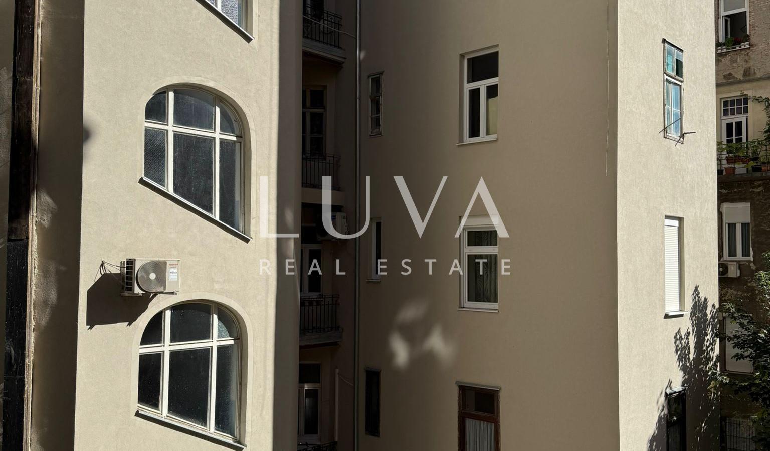Poslovni prostor za najam, 4 sobe, 82 m2, Donji grad