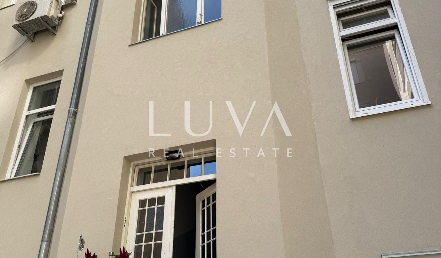 Poslovni prostor za najam, 4 sobe, 82 m2, Donji grad