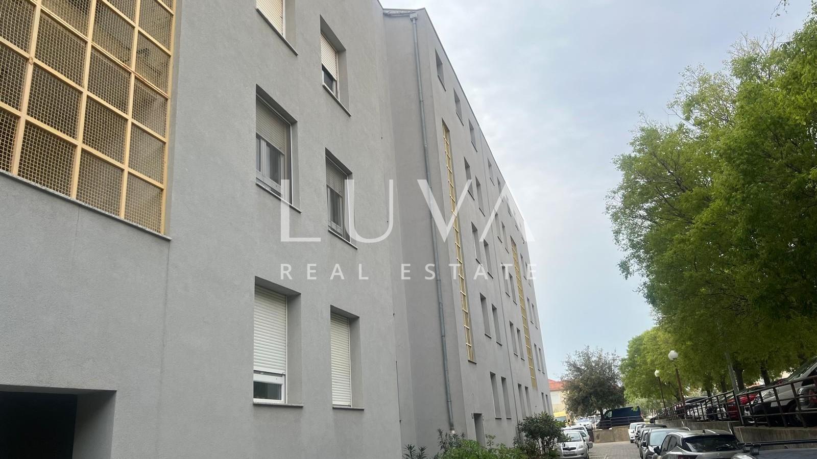 Zadar, Bili Brig, geräumige 4-Zimmer-Wohnung 87 m² zu verkaufen