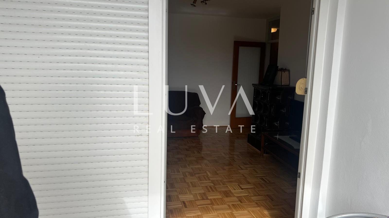 Zadar, Bili Brig, geräumige 4-Zimmer-Wohnung 87 m² zu verkaufen