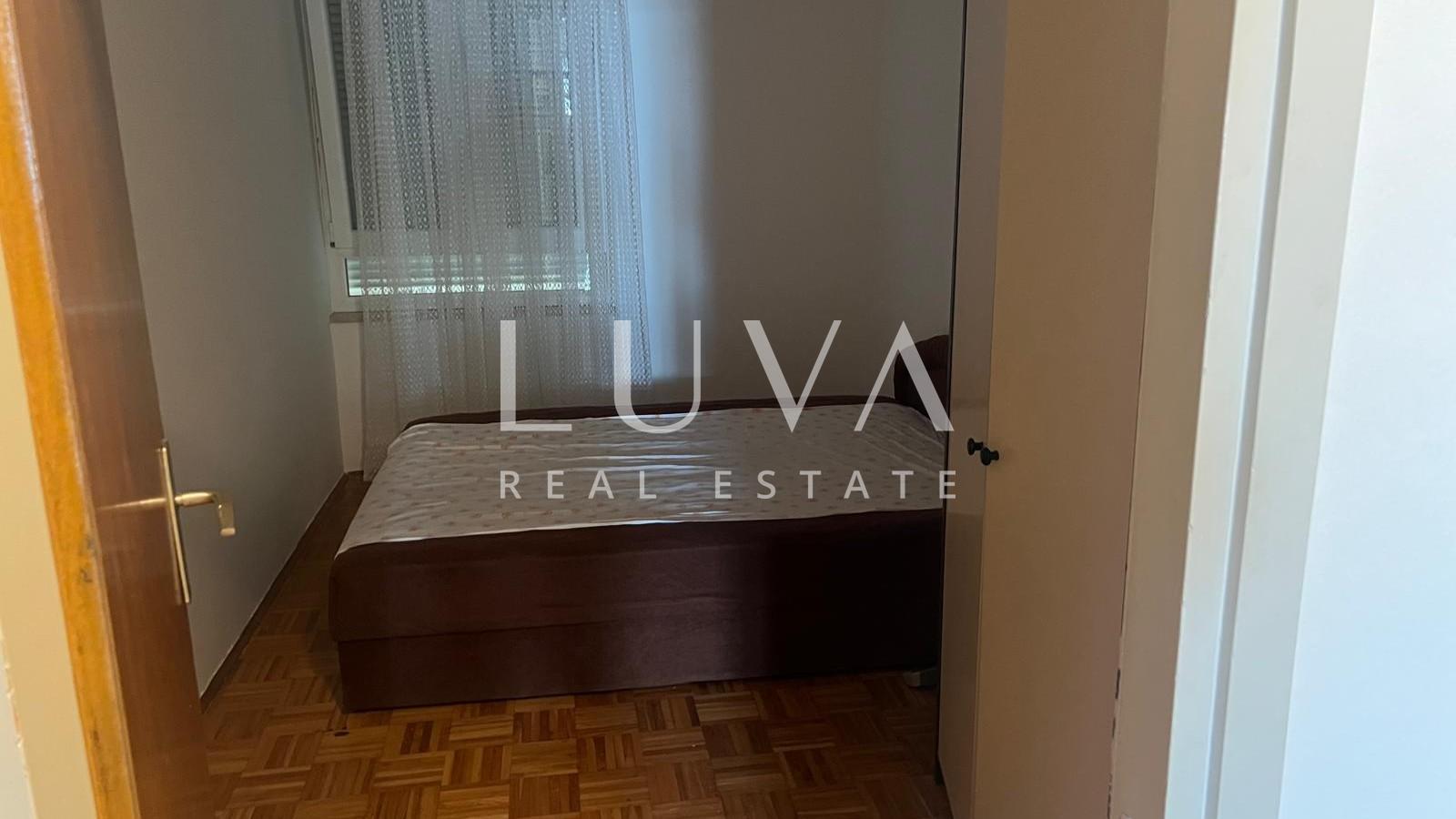 Zadar, Bili Brig, geräumige 4-Zimmer-Wohnung 87 m² zu verkaufen