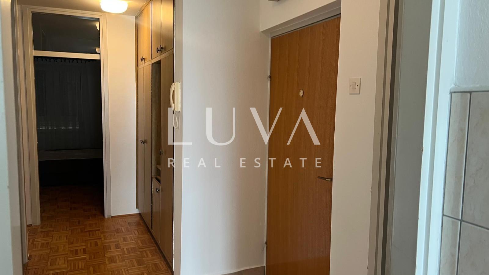 Zadar, Bili Brig, geräumige 4-Zimmer-Wohnung 87 m² zu verkaufen