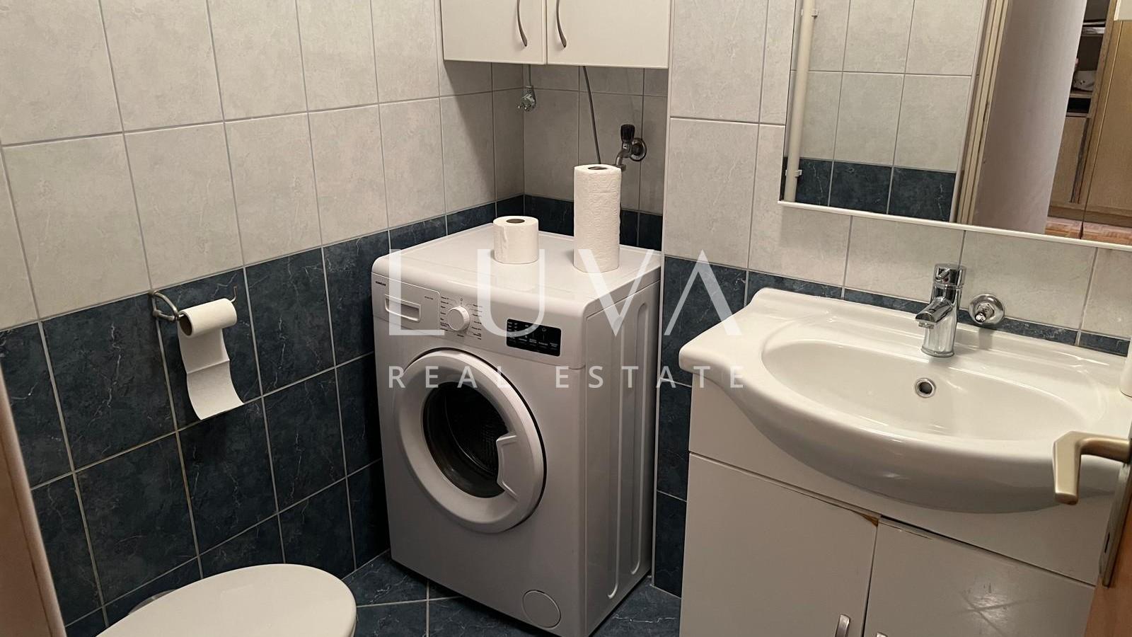 Zadar, Bili Brig, geräumige 4-Zimmer-Wohnung 87 m² zu verkaufen