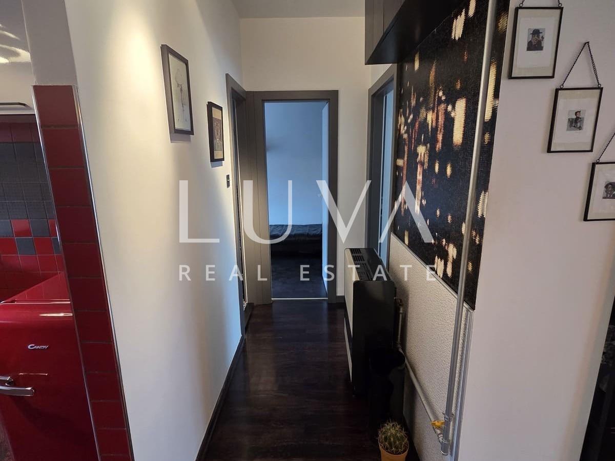 Zagreb, Trg Franc Republike, uređen stan 55m2, 2 balkona i garaža