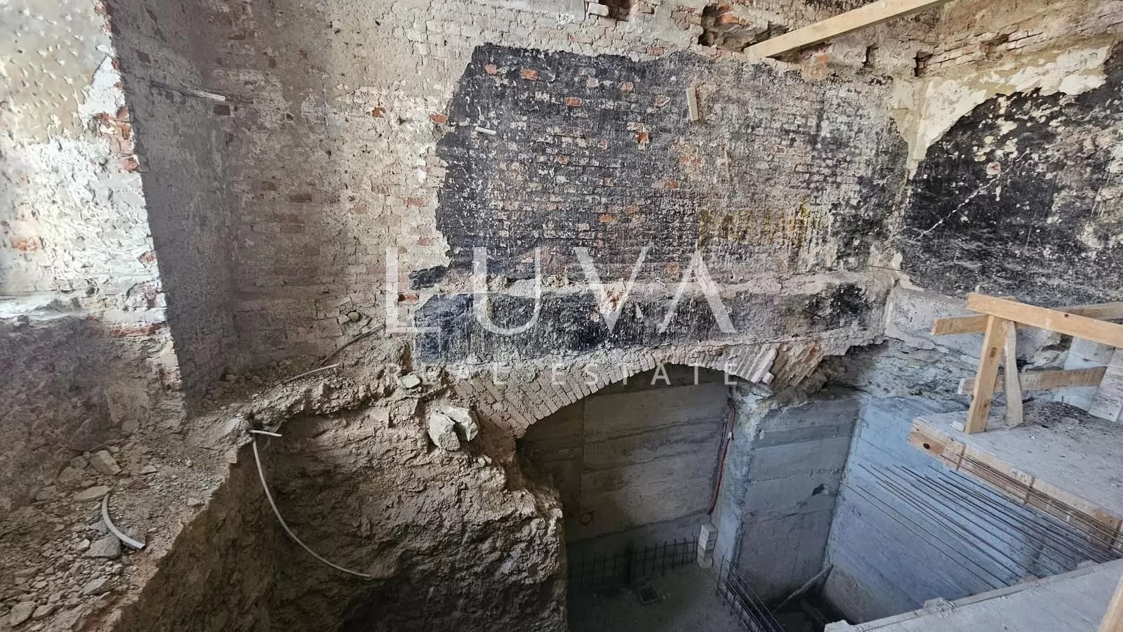 Zagreb, Innenstadt, Geschäftsgebäude für Hotel zum Verkauf