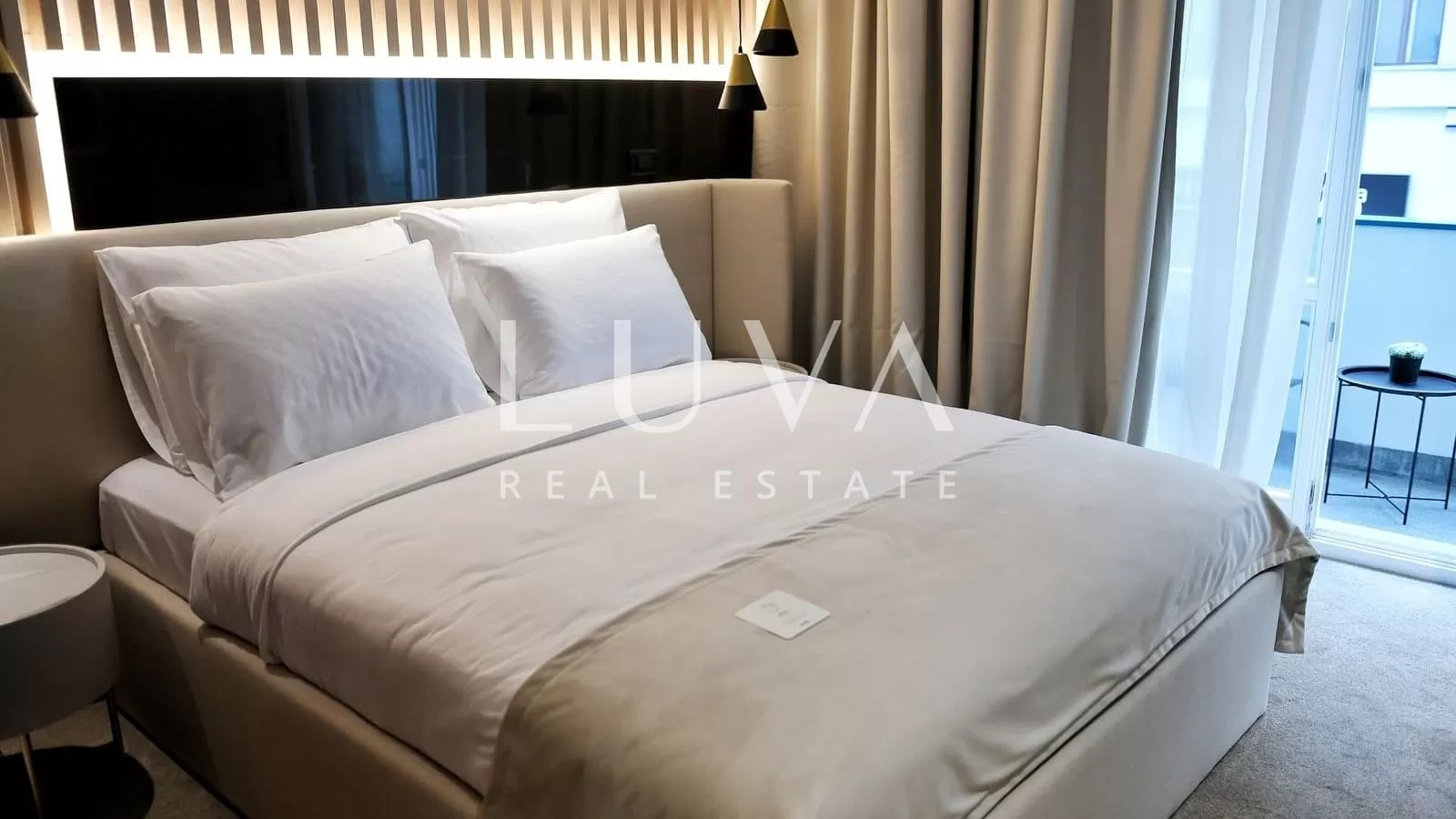Zagreb, Dolac – Luxuswohnung mit 4 Zimmern im Hotelstil, Investition