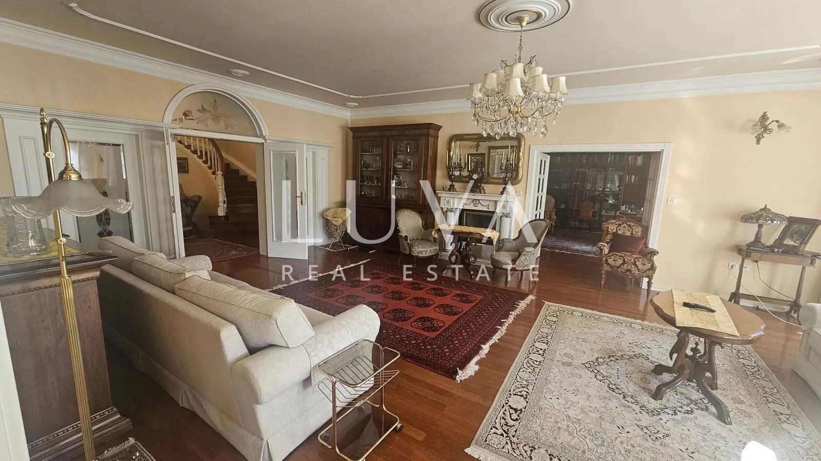 Zagreb, Gračani, luxuriöses Familienanwesen, Villa 810m² auf einem Grundstück von 3.965m²