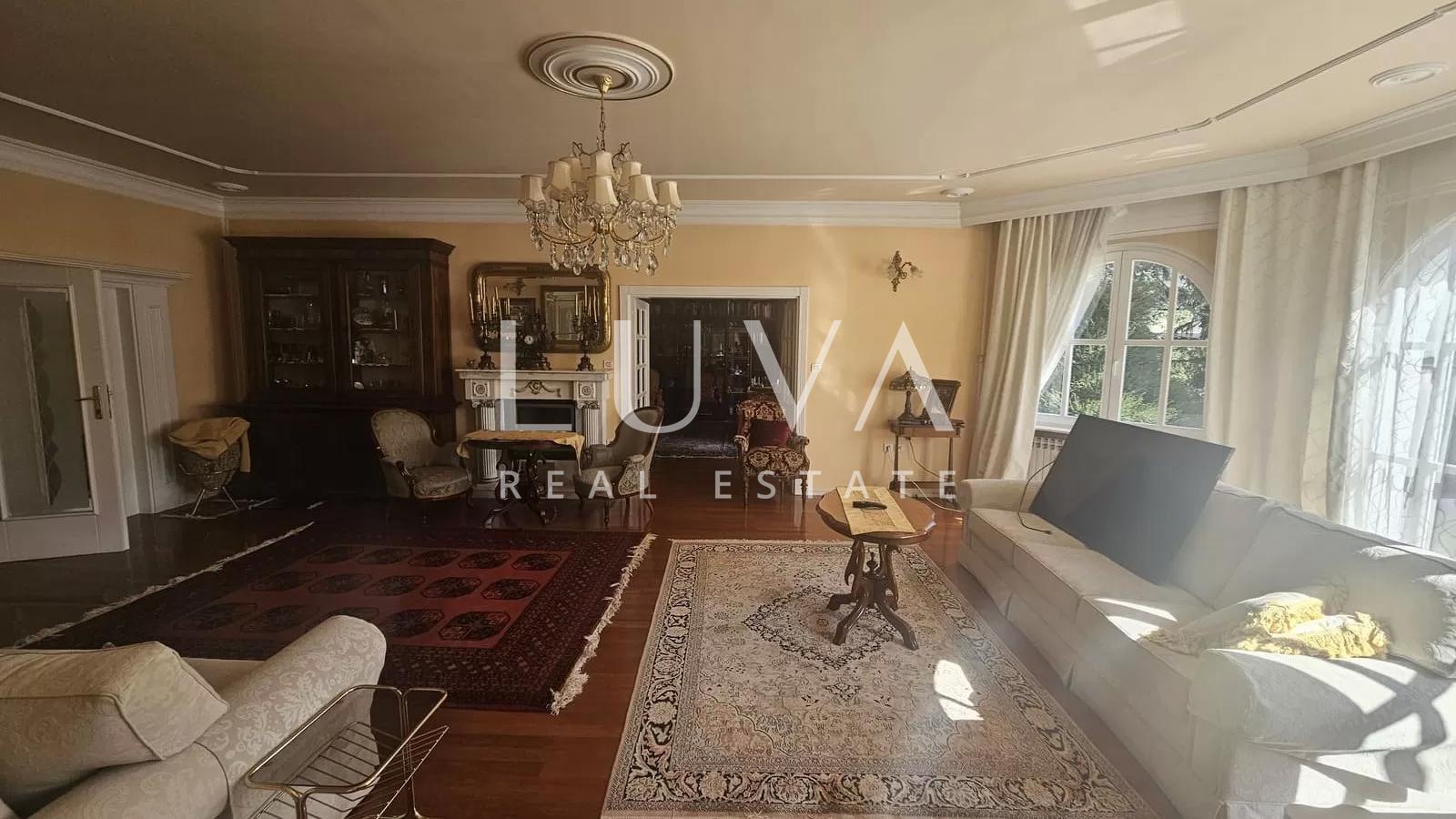 Zagreb, Gračani, luxuriöses Familienanwesen, Villa 810m² auf einem Grundstück von 3.965m²