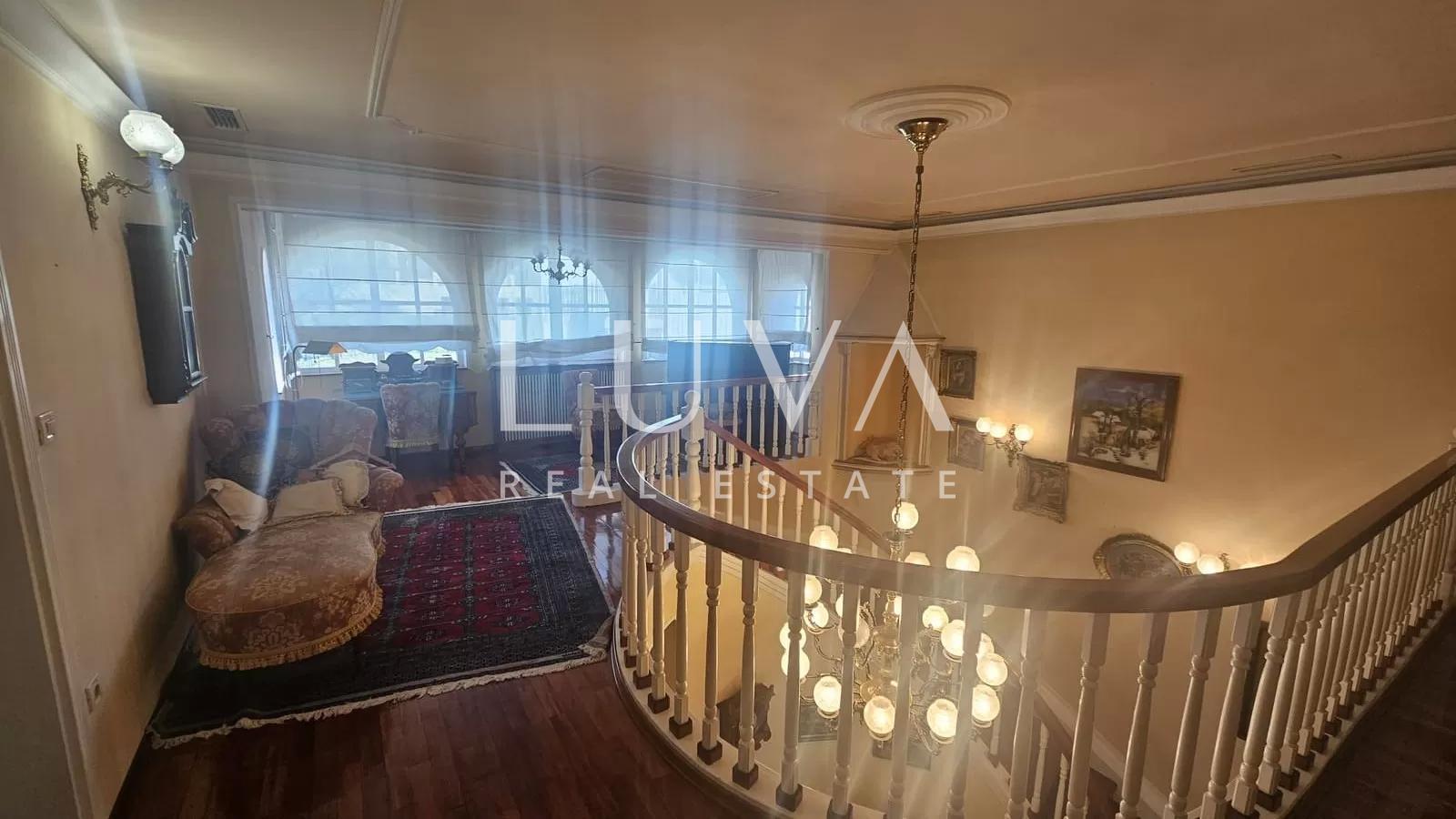 Zagreb, Gračani, luxuriöses Familienanwesen, Villa 810m² auf einem Grundstück von 3.965m²