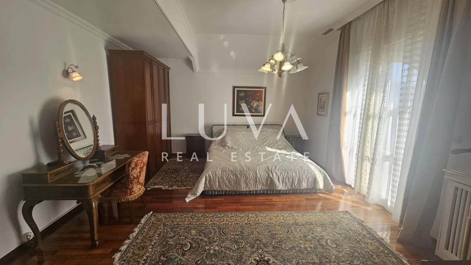 Zagreb, Gračani, luxuriöses Familienanwesen, Villa 810m² auf einem Grundstück von 3.965m²