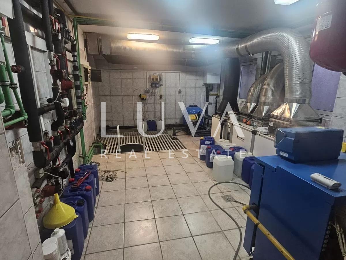 Zagreb, Gračani, luxuriöses Familienanwesen, Villa 810m² auf einem Grundstück von 3.965m²
