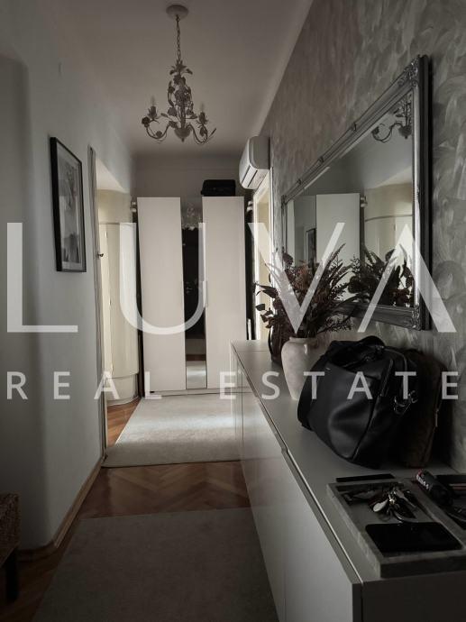 Zagreb, Medveščak, trosoban stan s balkonom, 74,50m2